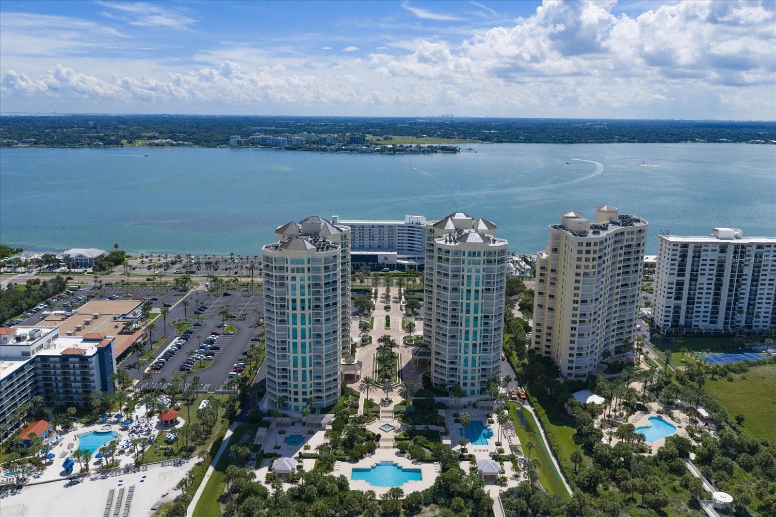 Condominium at 1170 GULF BLVD #1605, CLEARWATER, photo 11 of 95