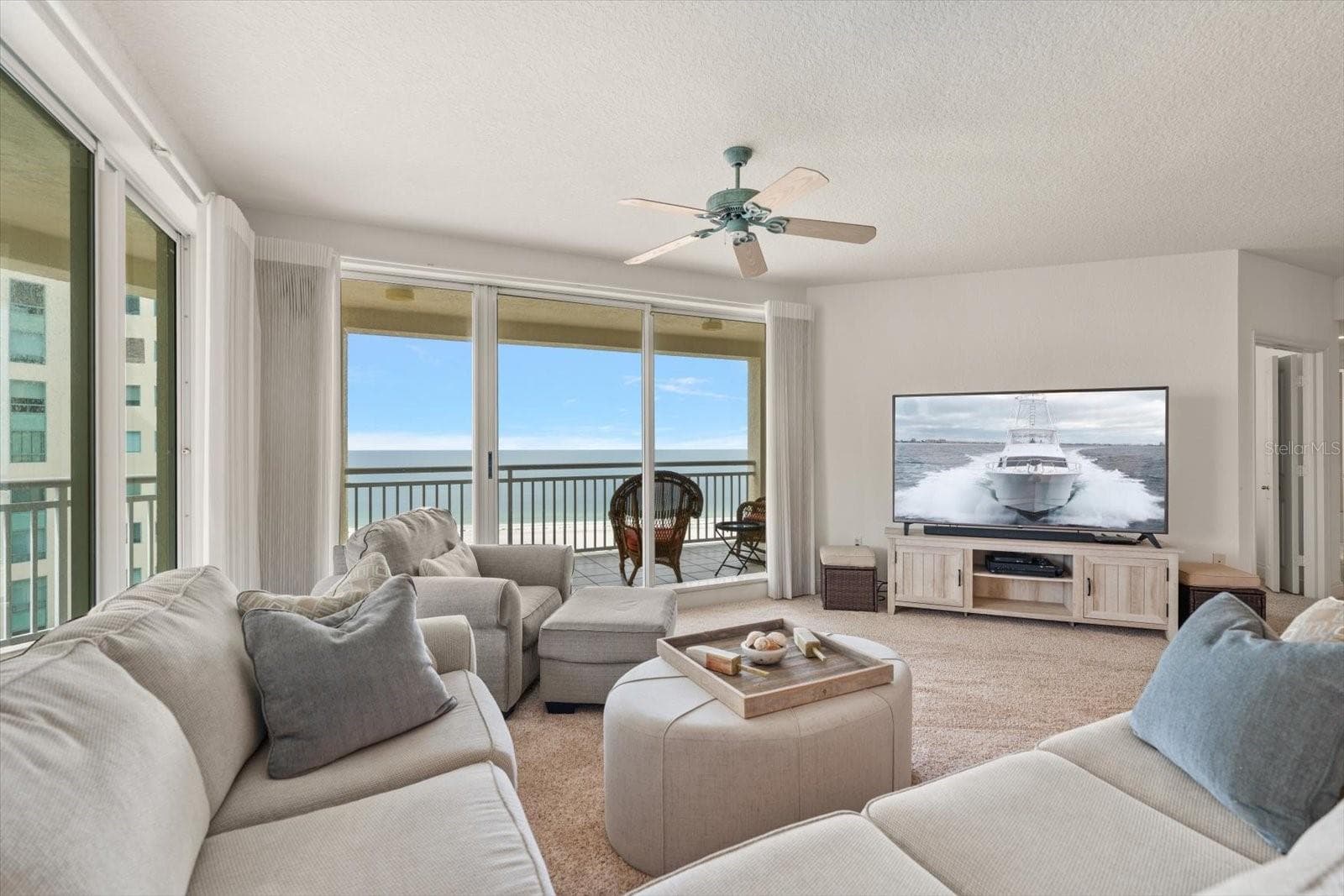 Condominium at 1170 GULF BLVD #1605, CLEARWATER, photo 18 of 95