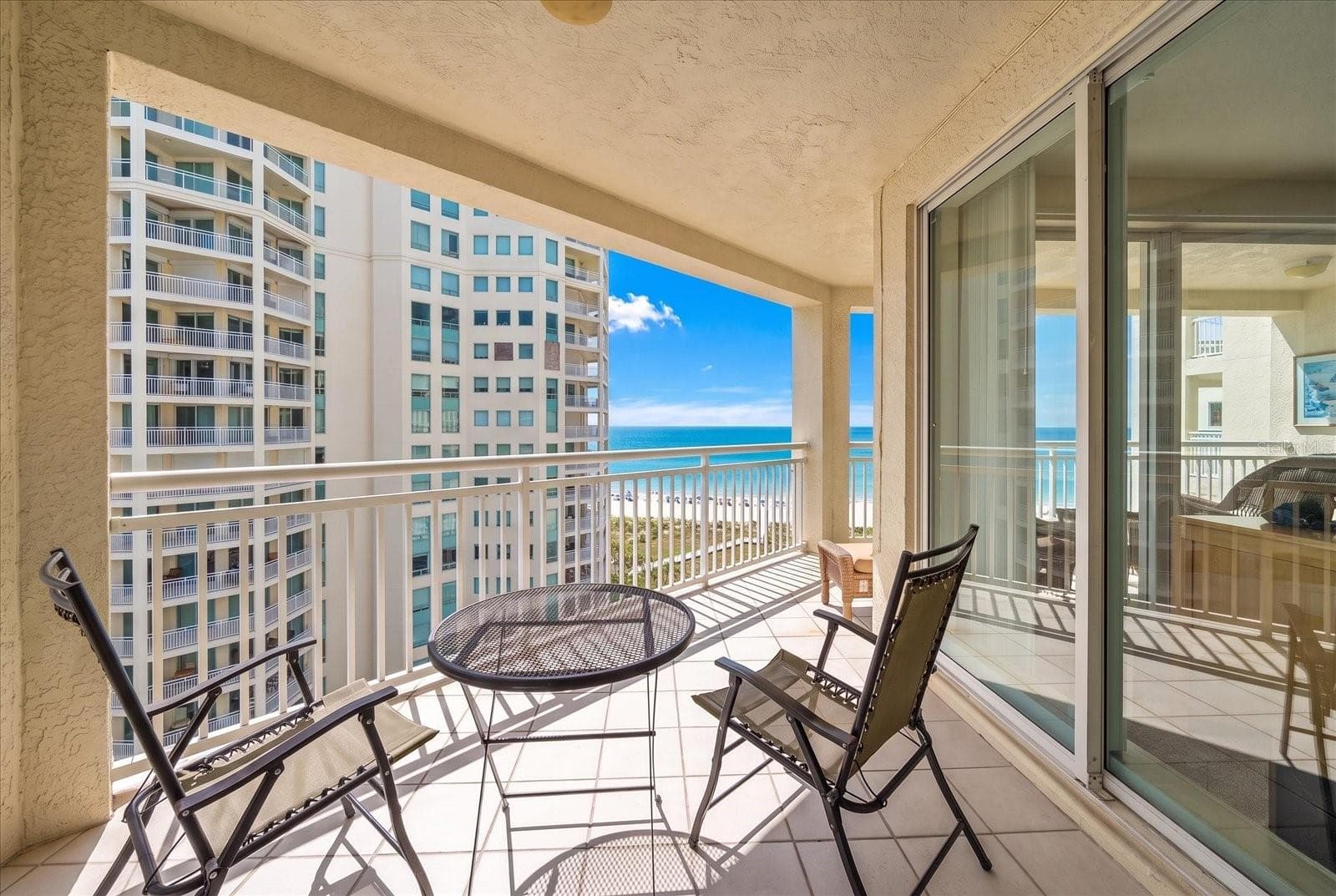Condominium at 1170 GULF BLVD #1605, CLEARWATER, photo 31 of 95