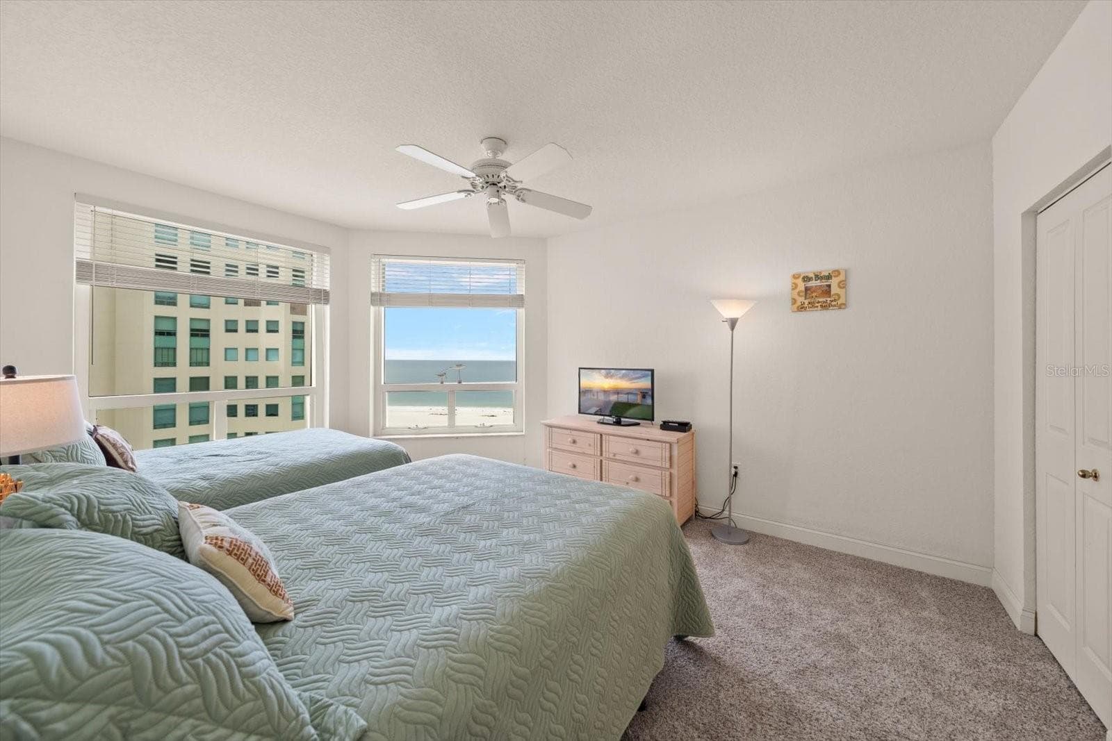 Condominium at 1170 GULF BLVD #1605, CLEARWATER, photo 39 of 95
