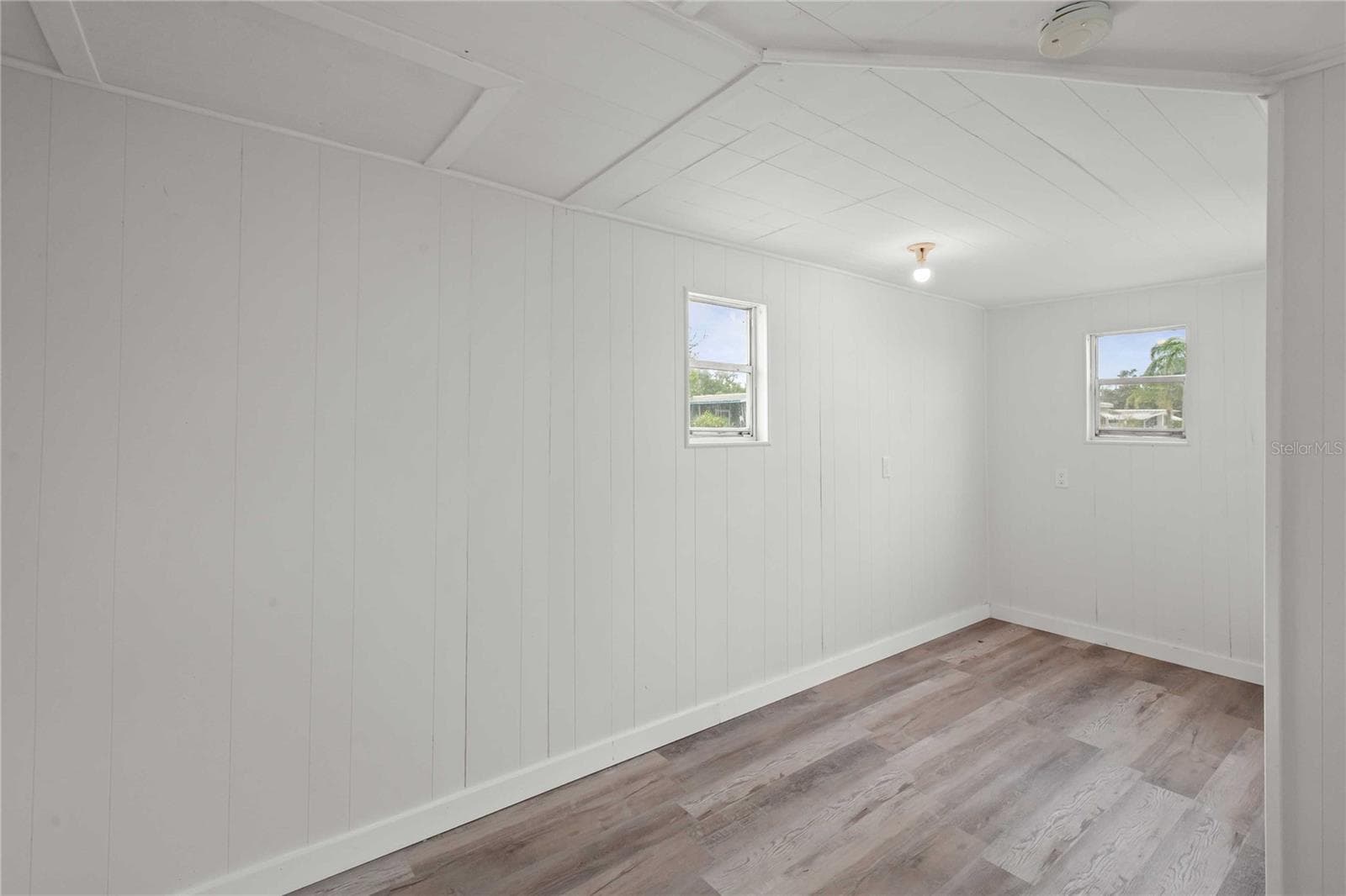 Mobile Home at 37234 CAROL AVE, ZEPHYRHILLS, photo 34 of 43