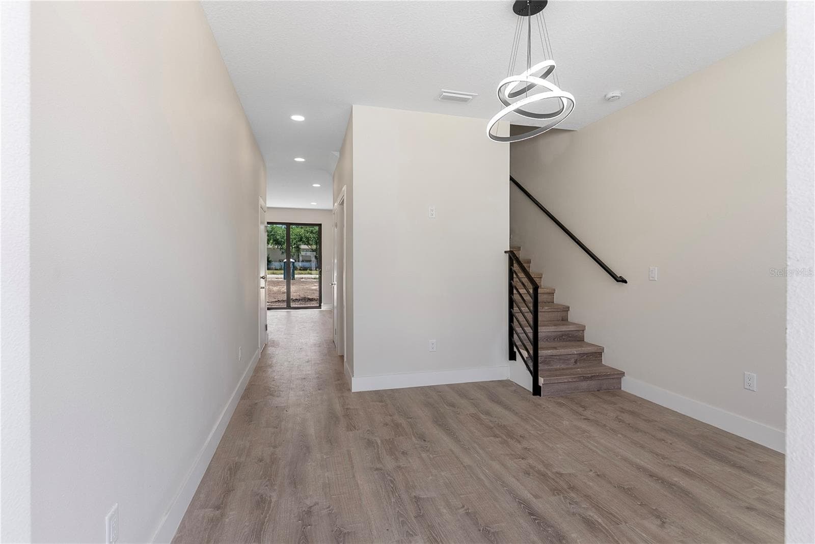 Townhouse at 8405 MODANO PL, TAMPA, photo 16 of 44