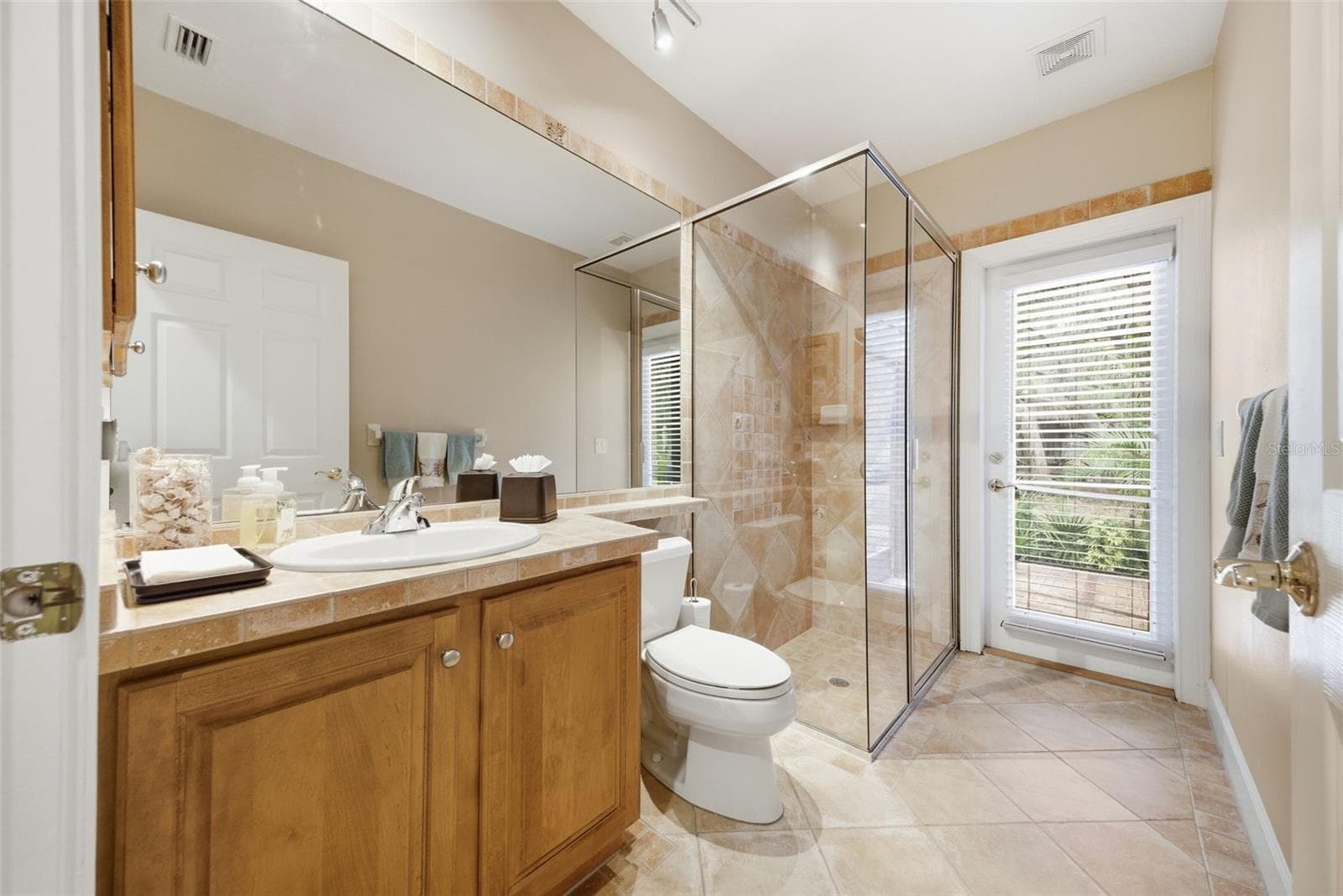 Single Family Residence at 2887 GREY OAKS BLVD, TARPON SPRINGS, photo 37 of 73