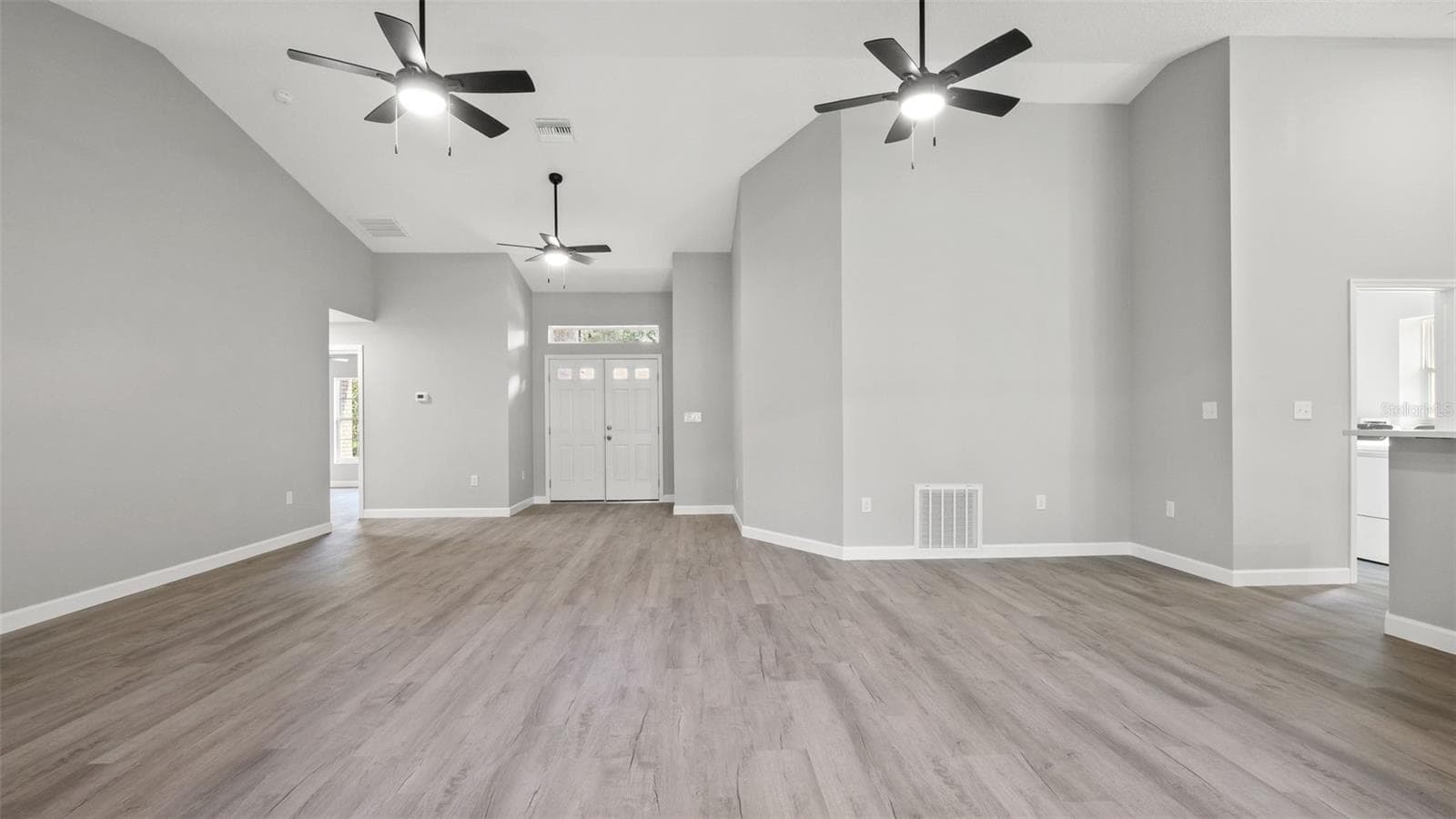 Villa at 1385 SUMMERWOOD CT, SPRING HILL, photo 6 of 61