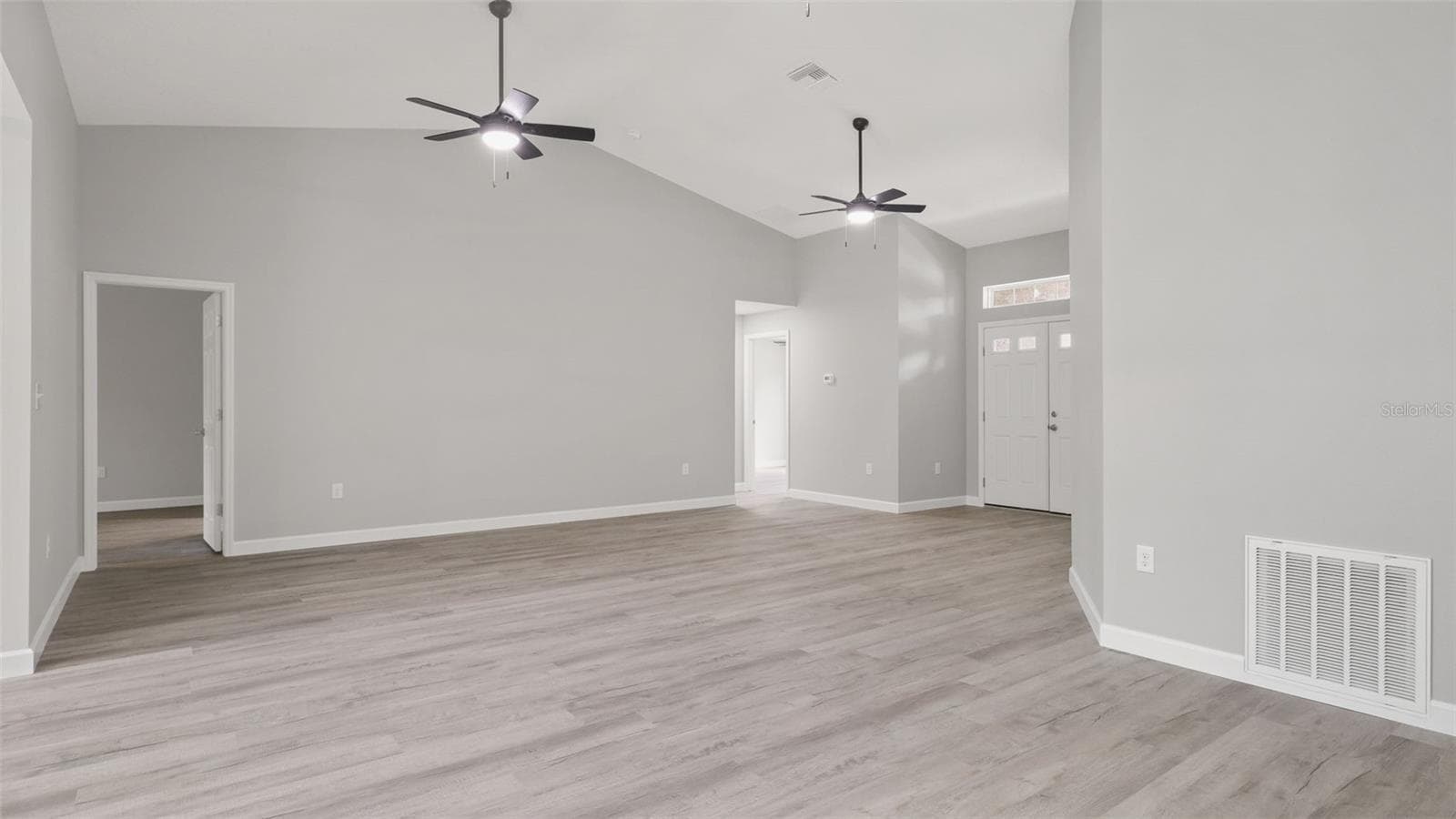 Villa at 1385 SUMMERWOOD CT, SPRING HILL, photo 7 of 61