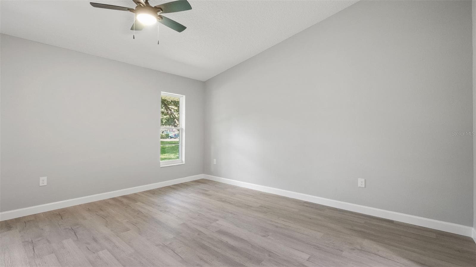 Villa at 1385 SUMMERWOOD CT, SPRING HILL, photo 21 of 61