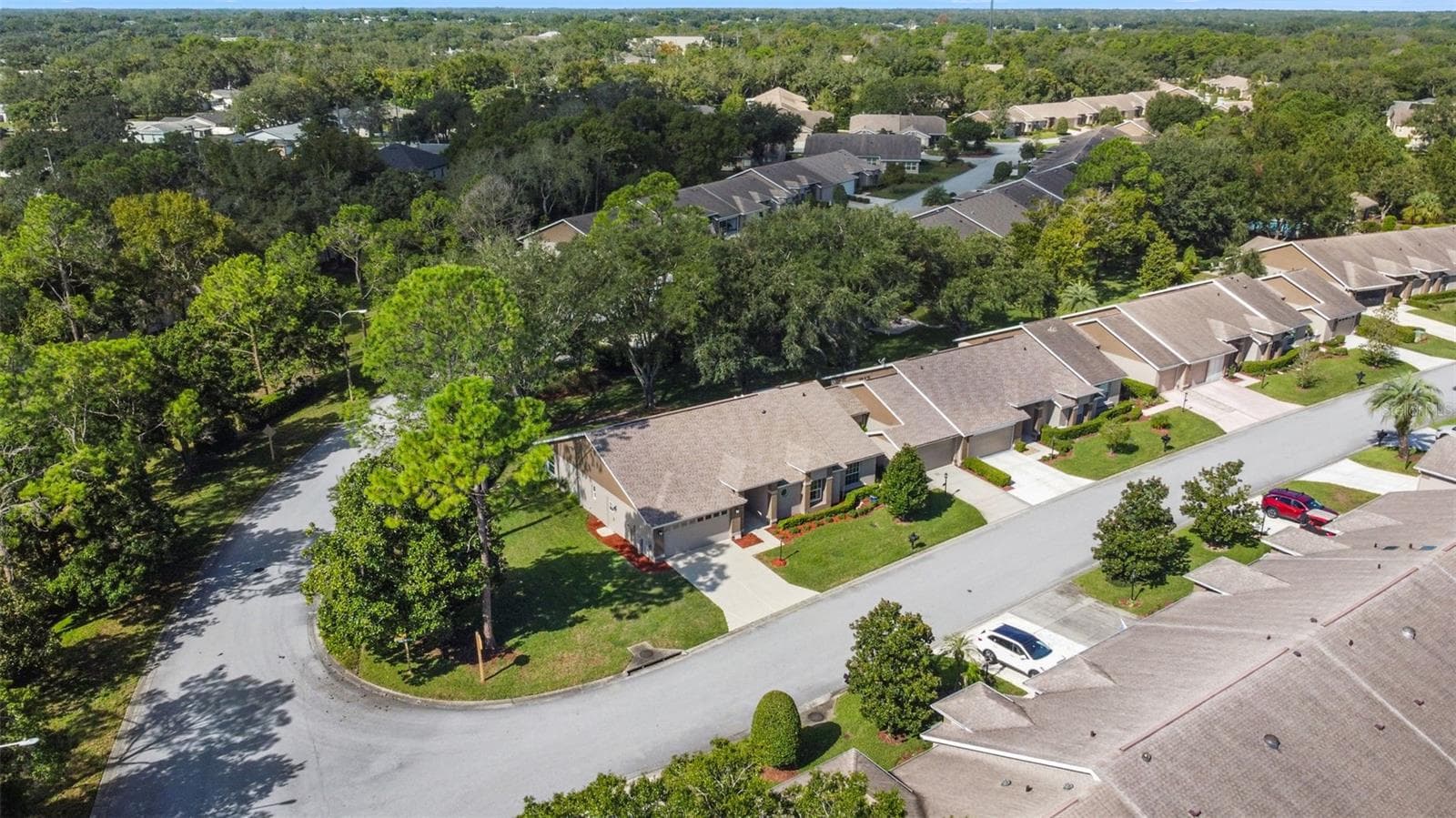 Villa at 1385 SUMMERWOOD CT, SPRING HILL, photo 45 of 61