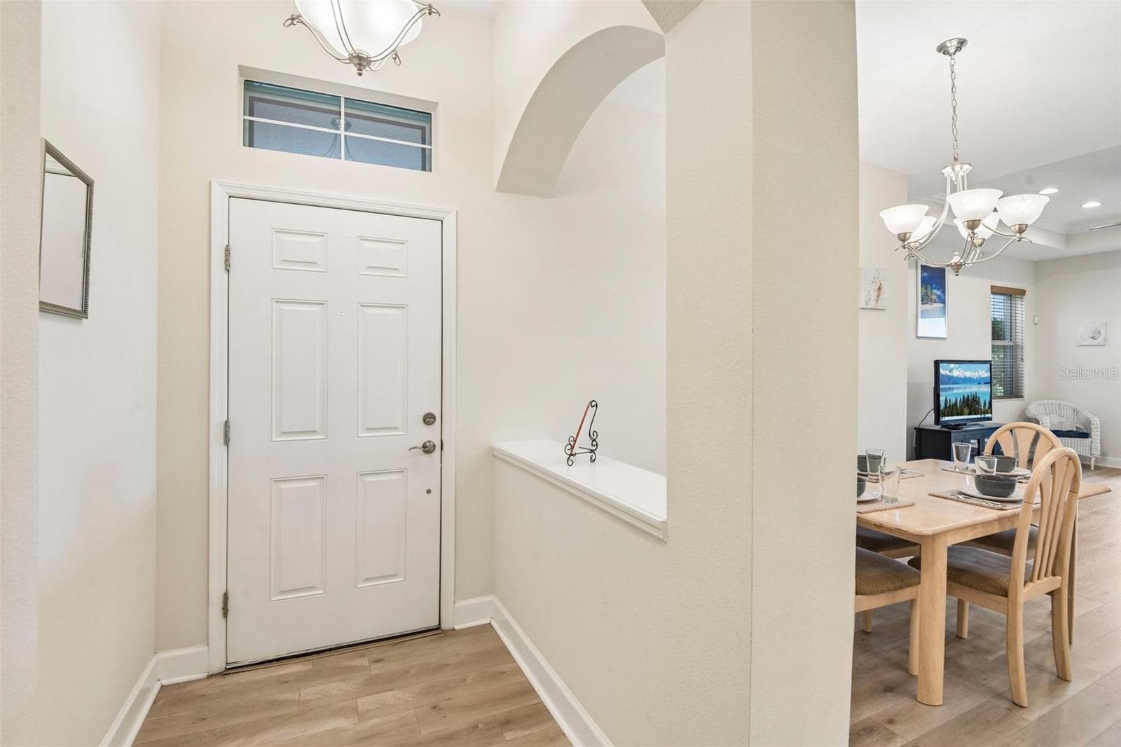 Villa at 718 CHIPPER DR, SUN CITY CENTER, photo 4 of 92
