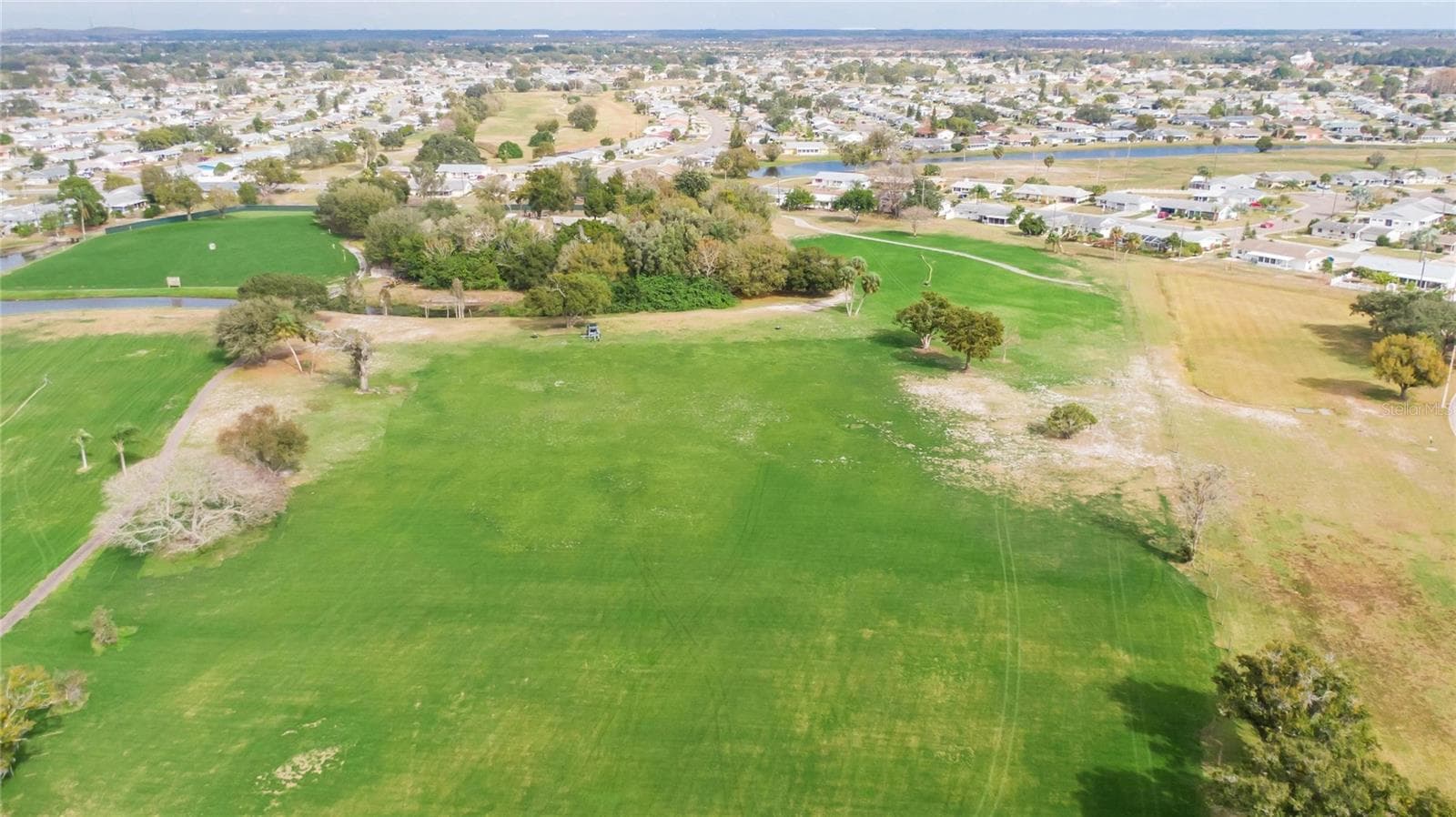 Villa at 718 CHIPPER DR, SUN CITY CENTER, photo 60 of 92