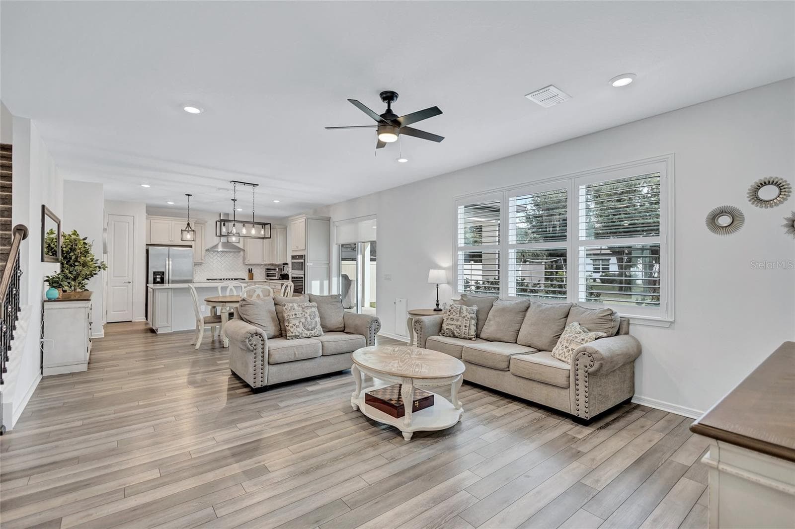 Single Family Residence at 14161 HAMMOCK CREST WAY, RIVERVIEW, photo 7 of 21