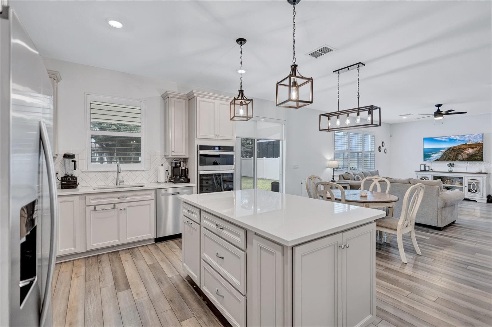 Single Family Residence at 14161 HAMMOCK CREST WAY, RIVERVIEW, photo 9 of 21