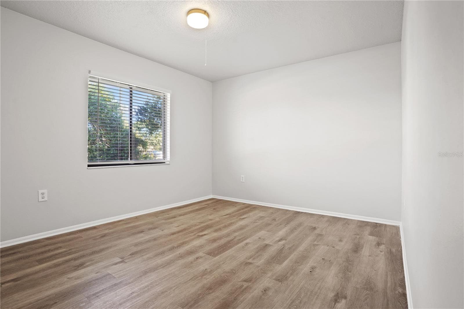 Single Family Residence at 2673 WINDSOR HEIGHTS ST, DELTONA, photo 24 of 37