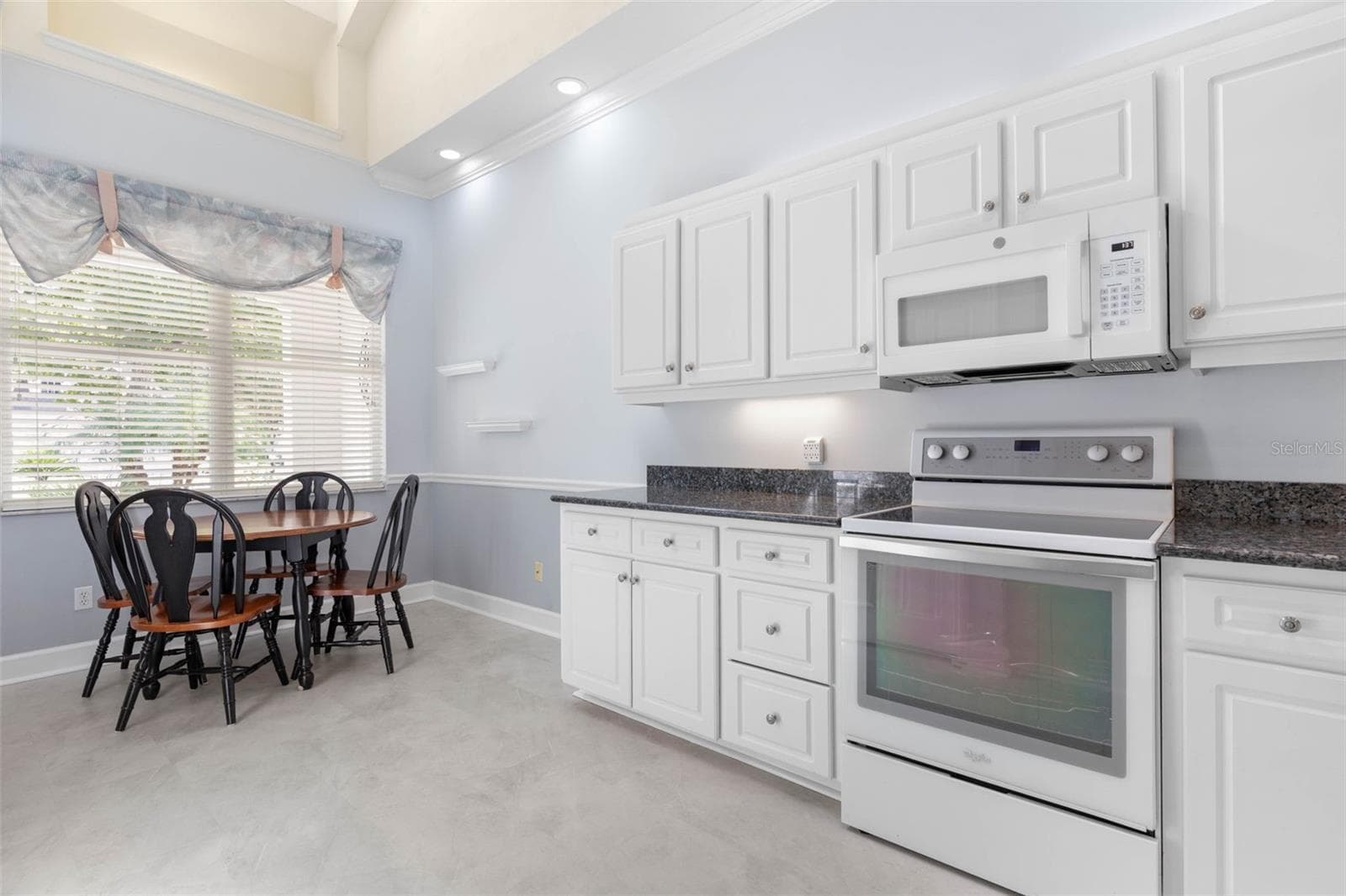 Single Family Residence at 1128 GLENGAD RUN, ORMOND BEACH, photo 14 of 98