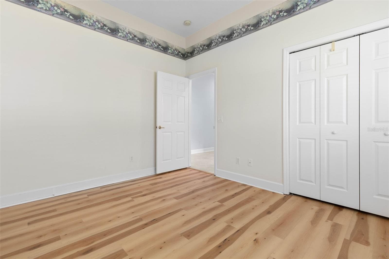 Single Family Residence at 1128 GLENGAD RUN, ORMOND BEACH, photo 34 of 98