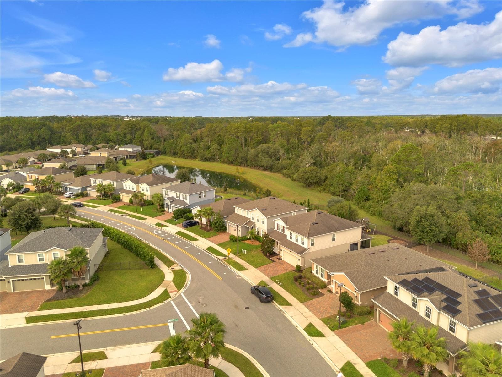 Single Family Residence at 17104 GOLDCREST LOOP, CLERMONT, photo 3 of 61