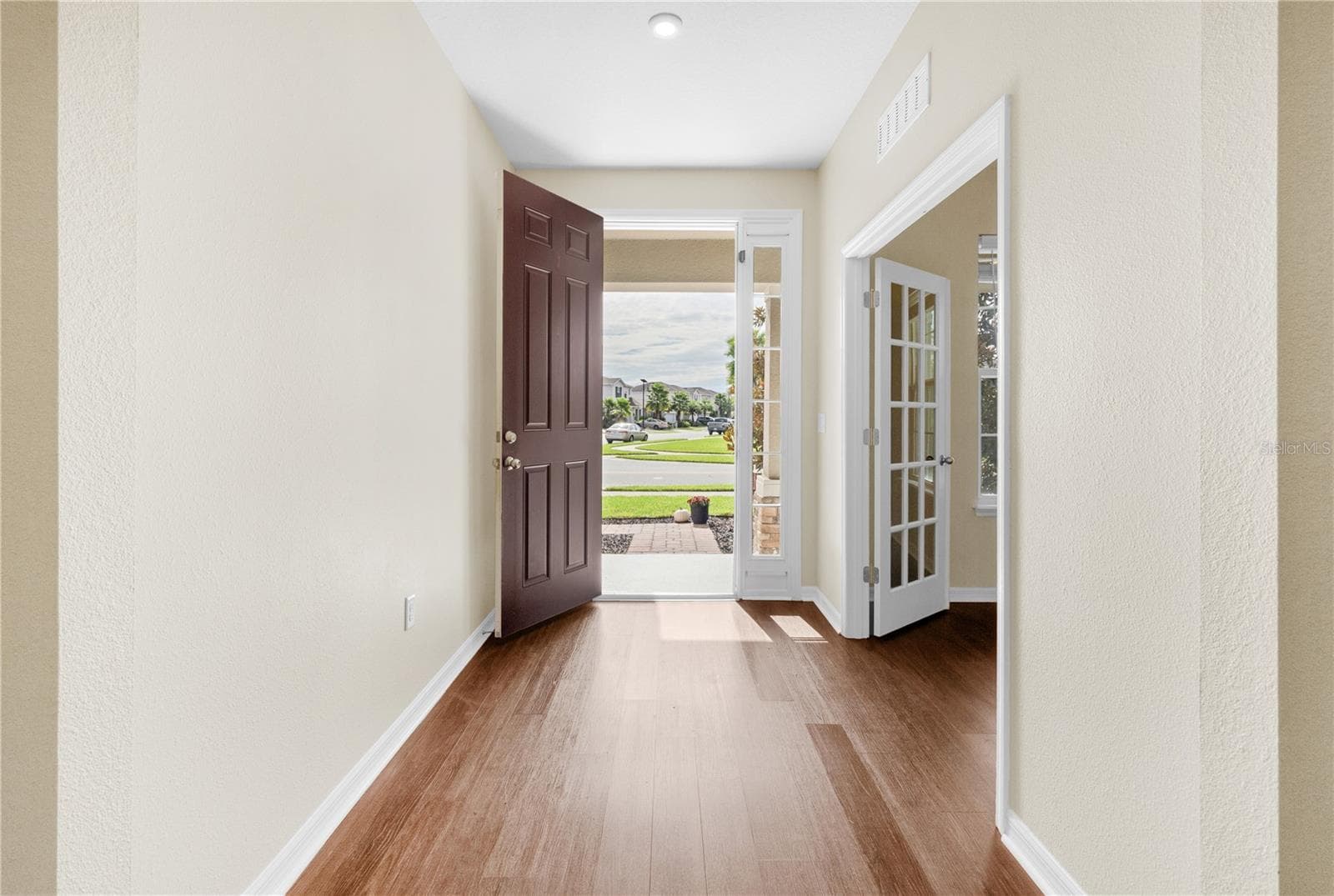 Single Family Residence at 17104 GOLDCREST LOOP, CLERMONT, photo 9 of 61