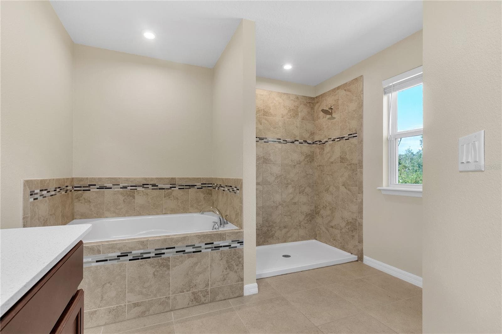 Single Family Residence at 17104 GOLDCREST LOOP, CLERMONT, photo 46 of 61