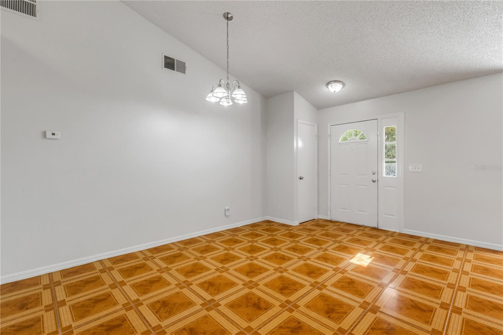 Single Family Residence at 6772 CALLIE RD, ORLANDO, photo 9 of 29