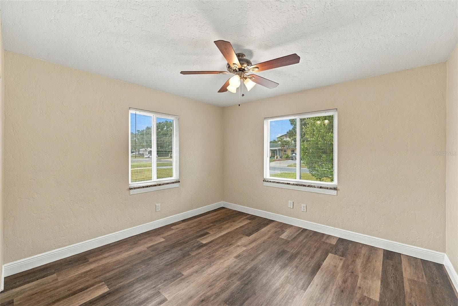 Single Family Residence at 2518 16TH AVE N, ST PETERSBURG, photo 17 of 27