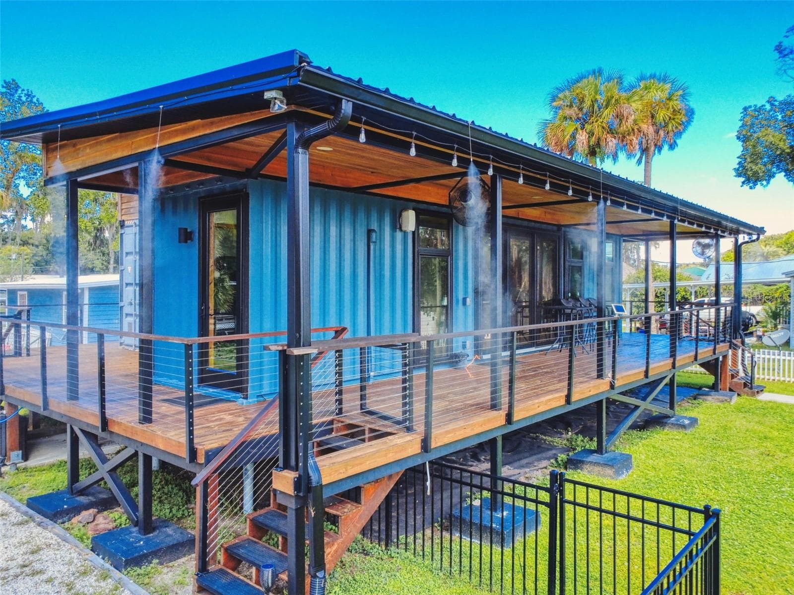 main home w/misters - 56108 SAWGRASS RD, ASTOR