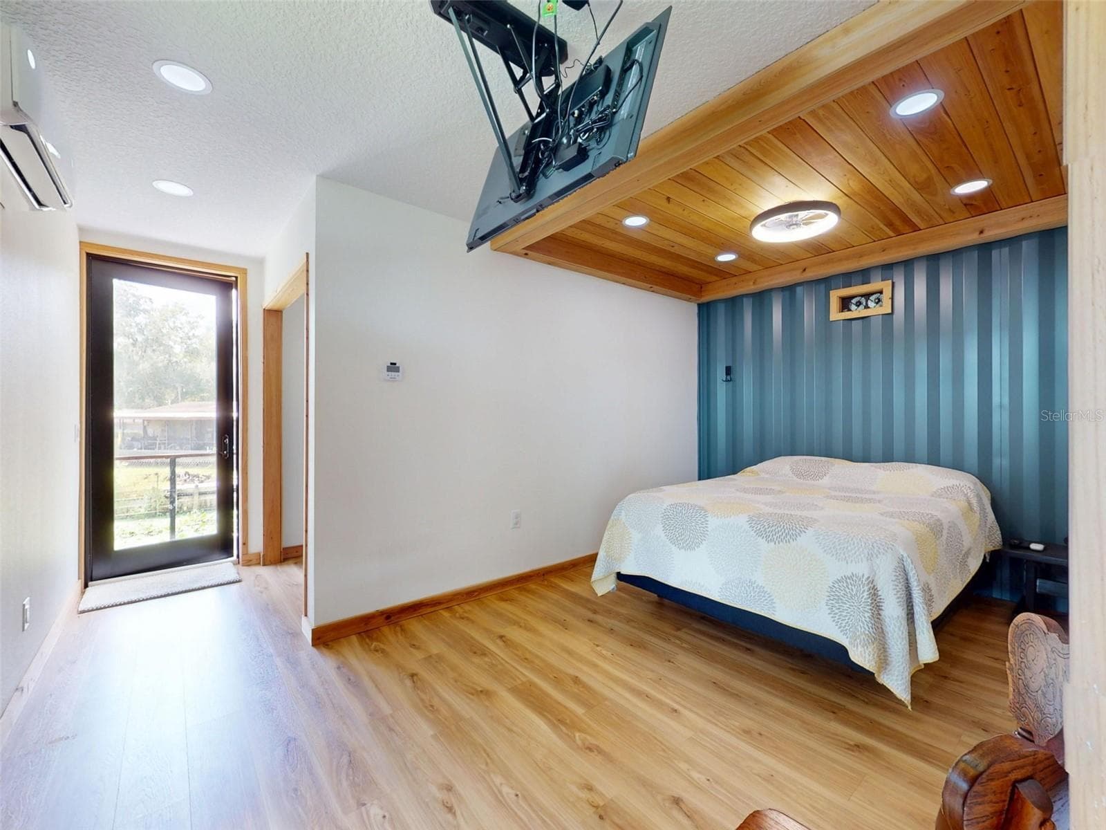 Single Family Residence at 56108 SAWGRASS RD, ASTOR, photo 58 of 98