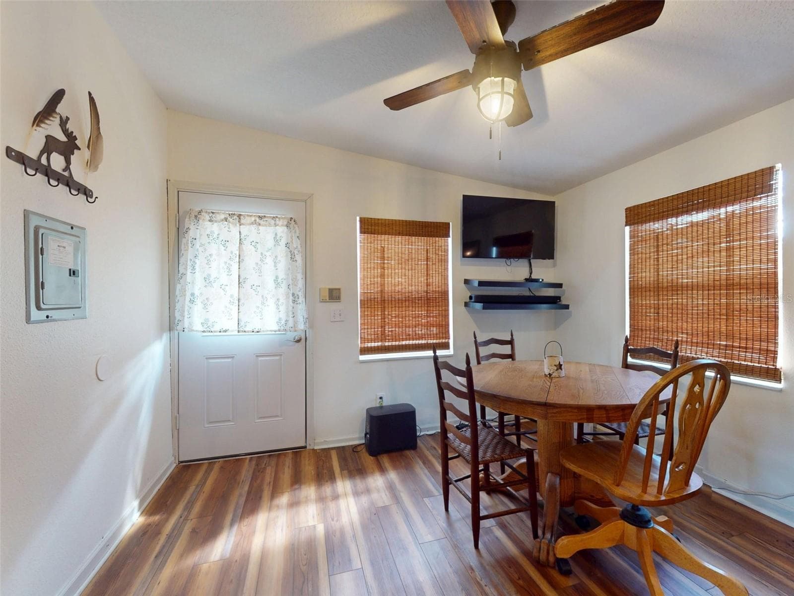 Single Family Residence at 56108 SAWGRASS RD, ASTOR, photo 73 of 98