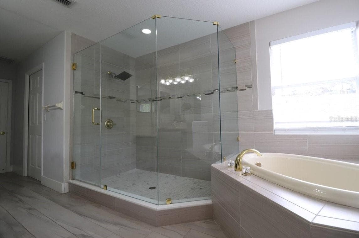 Single Family Residence at 27709 KIRKWOOD CIR, WESLEY CHAPEL, photo 26 of 43