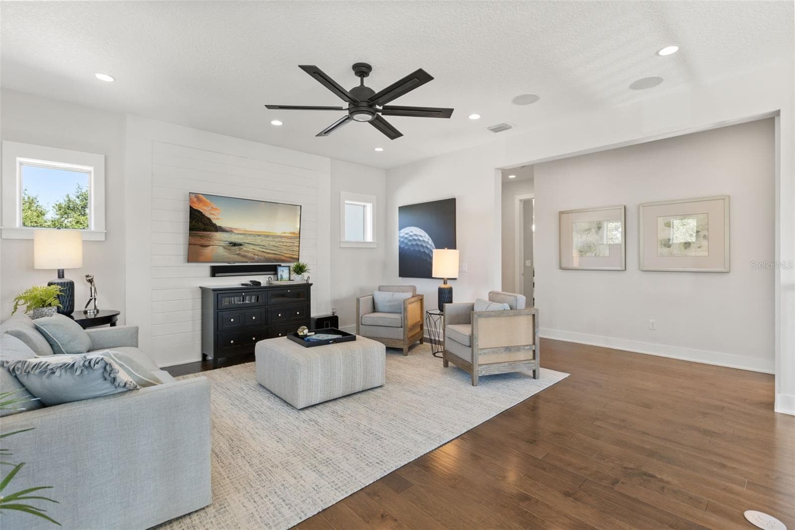 Second Story Loft, a second living room, with 3 guest rooms down the hall. - 8836 LAKESHORE POINTE DR, WINTER GARDEN