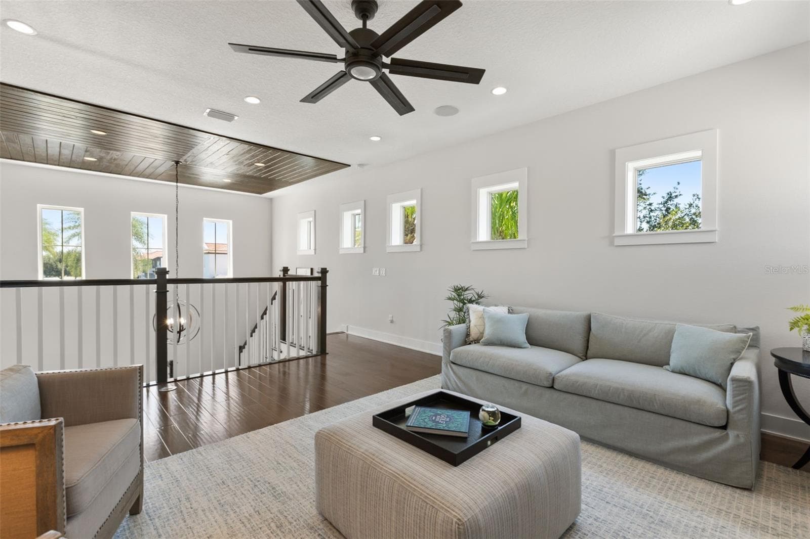 Single Family Residence at 8836 LAKESHORE POINTE DR, WINTER GARDEN, photo 29 of 52