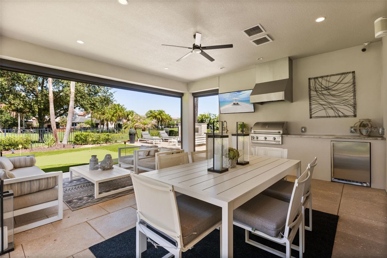 Single Family Residence at 8836 LAKESHORE POINTE DR, WINTER GARDEN, photo 5 of 52
