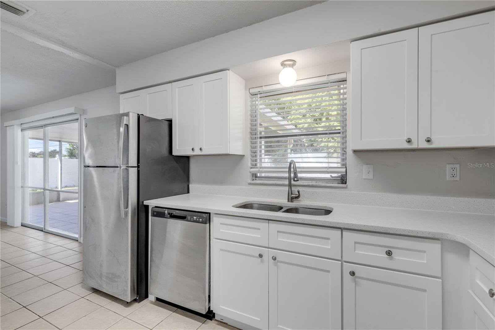 Single Family Residence at 1270 E FOWLER DR, DELTONA, photo 14 of 31