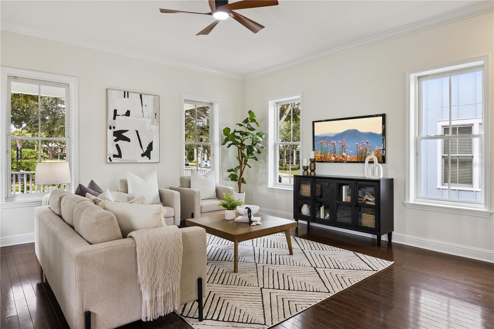Single Family Residence at 1362 UNION CLUB DR, WINTER GARDEN, photo 10 of 49