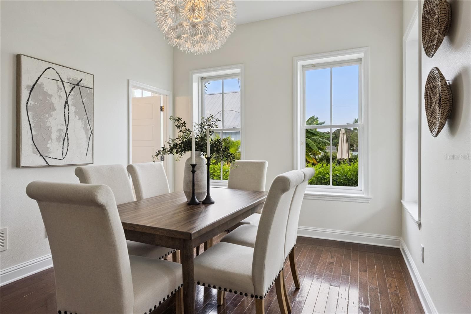 Large dining room right off the kitchen - 1362 UNION CLUB DR, WINTER GARDEN