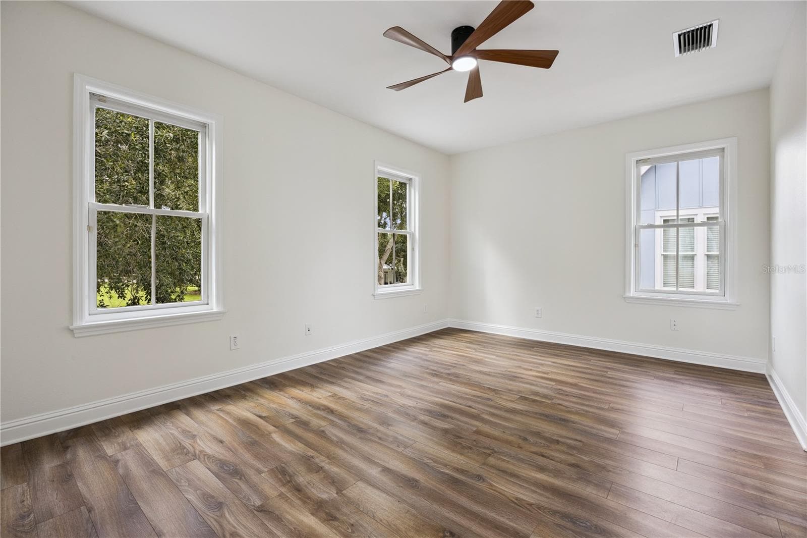 Single Family Residence at 1362 UNION CLUB DR, WINTER GARDEN, photo 33 of 49