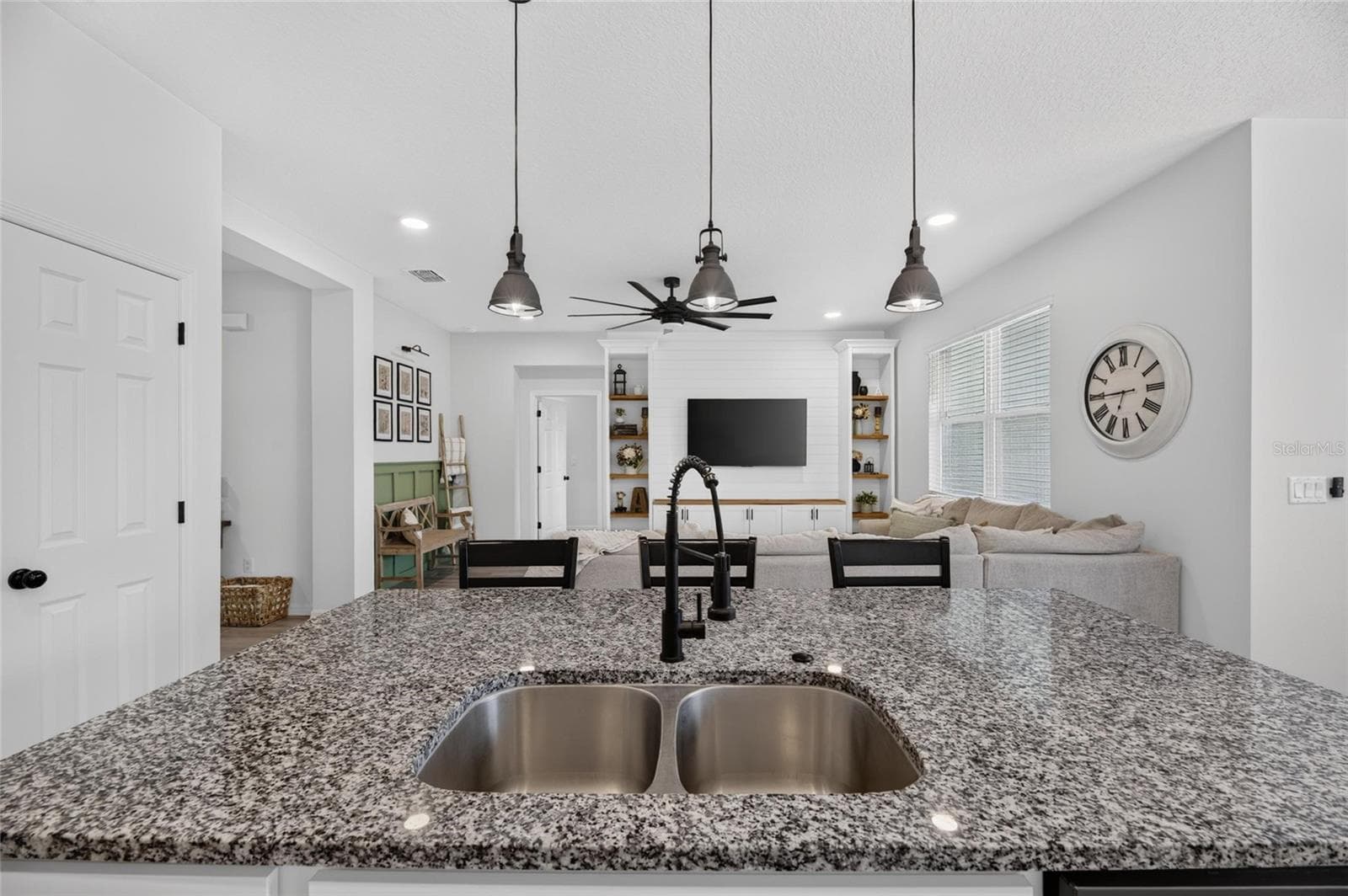 Single Family Residence at 3010 MARINE GRASS DR, WIMAUMA, photo 35 of 67