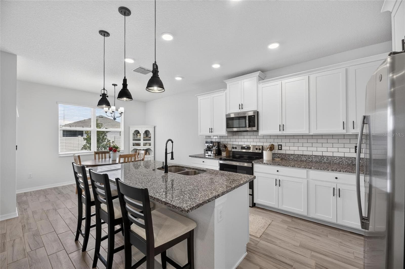 Single Family Residence at 3010 MARINE GRASS DR, WIMAUMA, photo 37 of 67