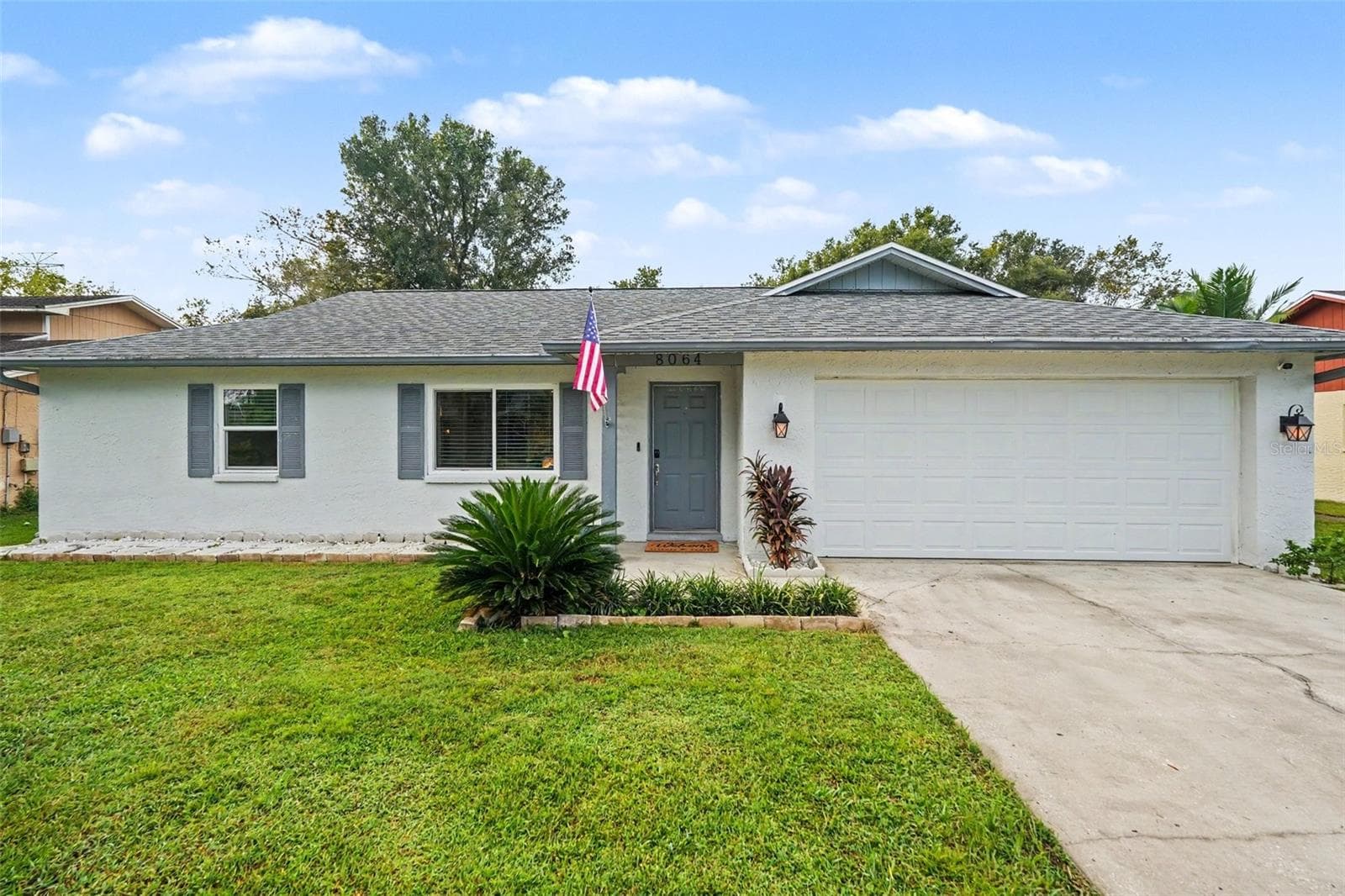 Single Family Residence at 8064 FAWNRIDGE CIR, TAMPA, photo 8 of 33