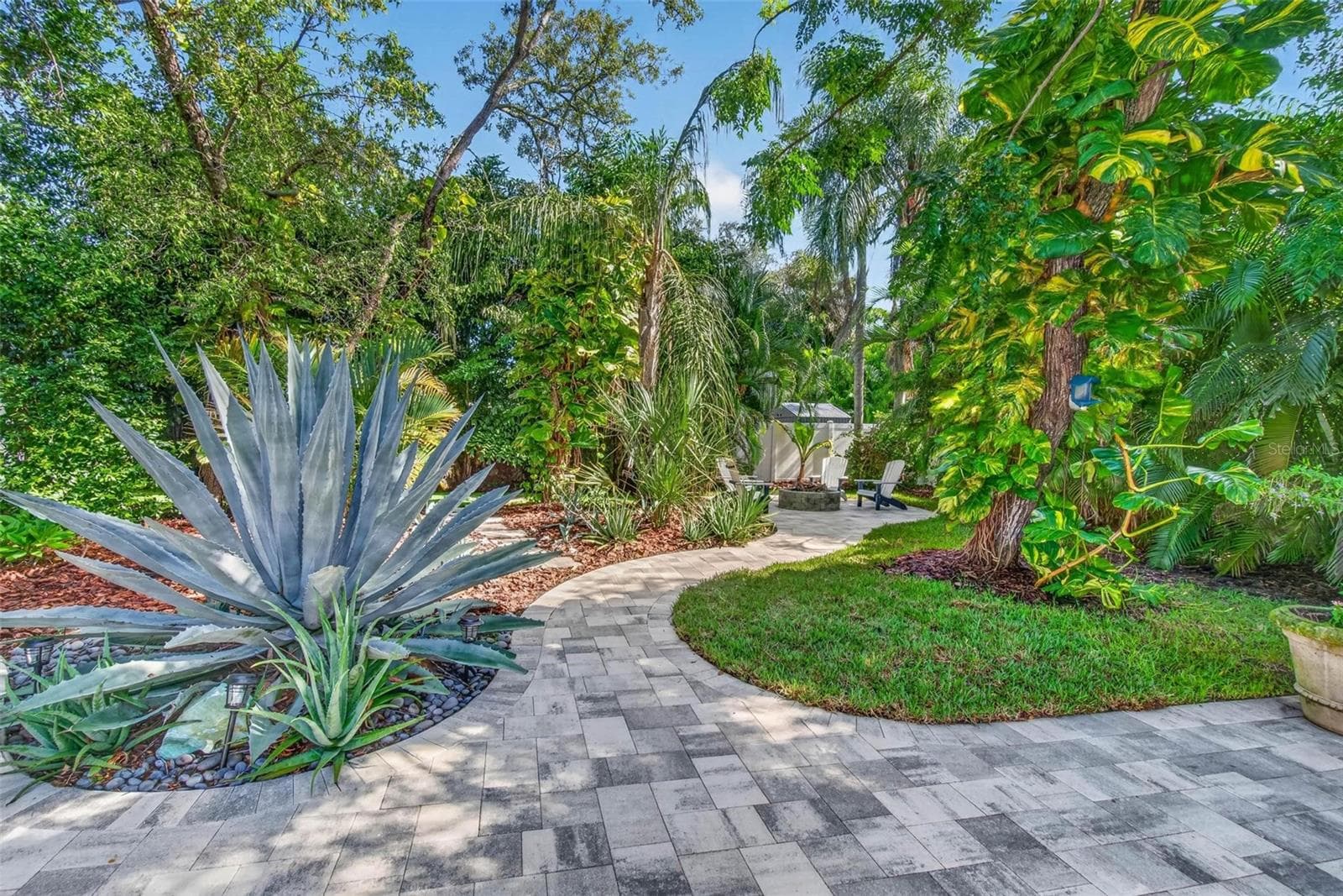 Single Family Residence at 1002 N FLORIDA AVE, TARPON SPRINGS, photo 28 of 36