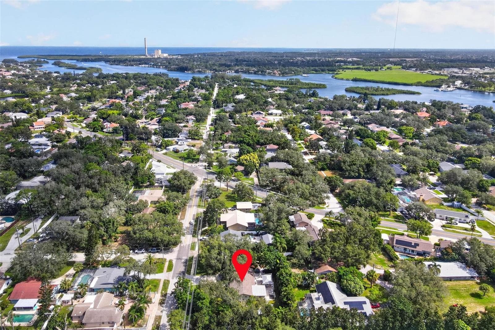 Single Family Residence at 1002 N FLORIDA AVE, TARPON SPRINGS, photo 34 of 36