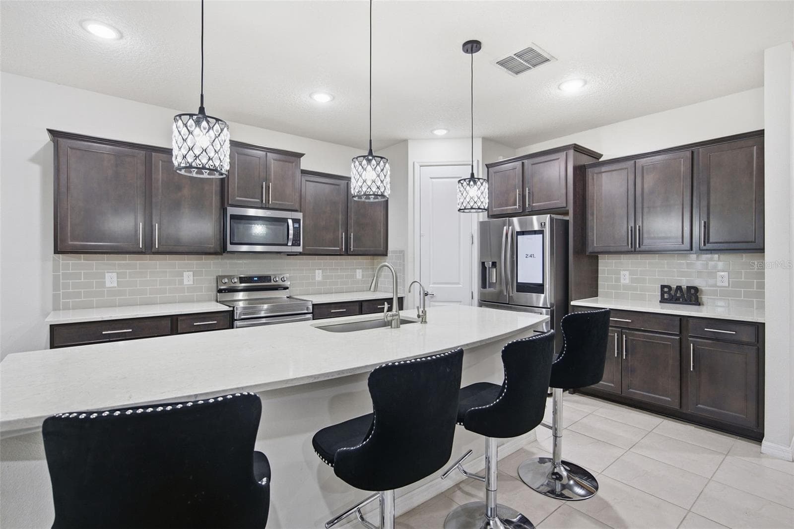 Kitchen - 19271 MOSSY PINE DR, TAMPA