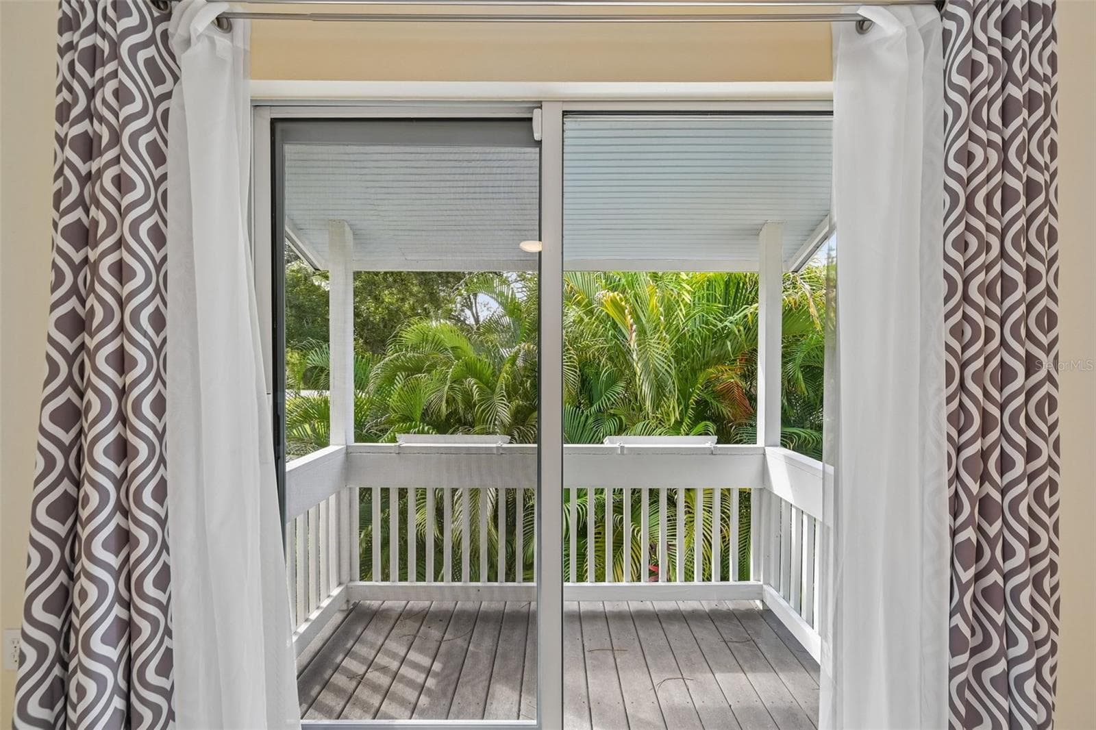 Single Family Residence at 817 OAK VISTA DR, SARASOTA, photo 26 of 39