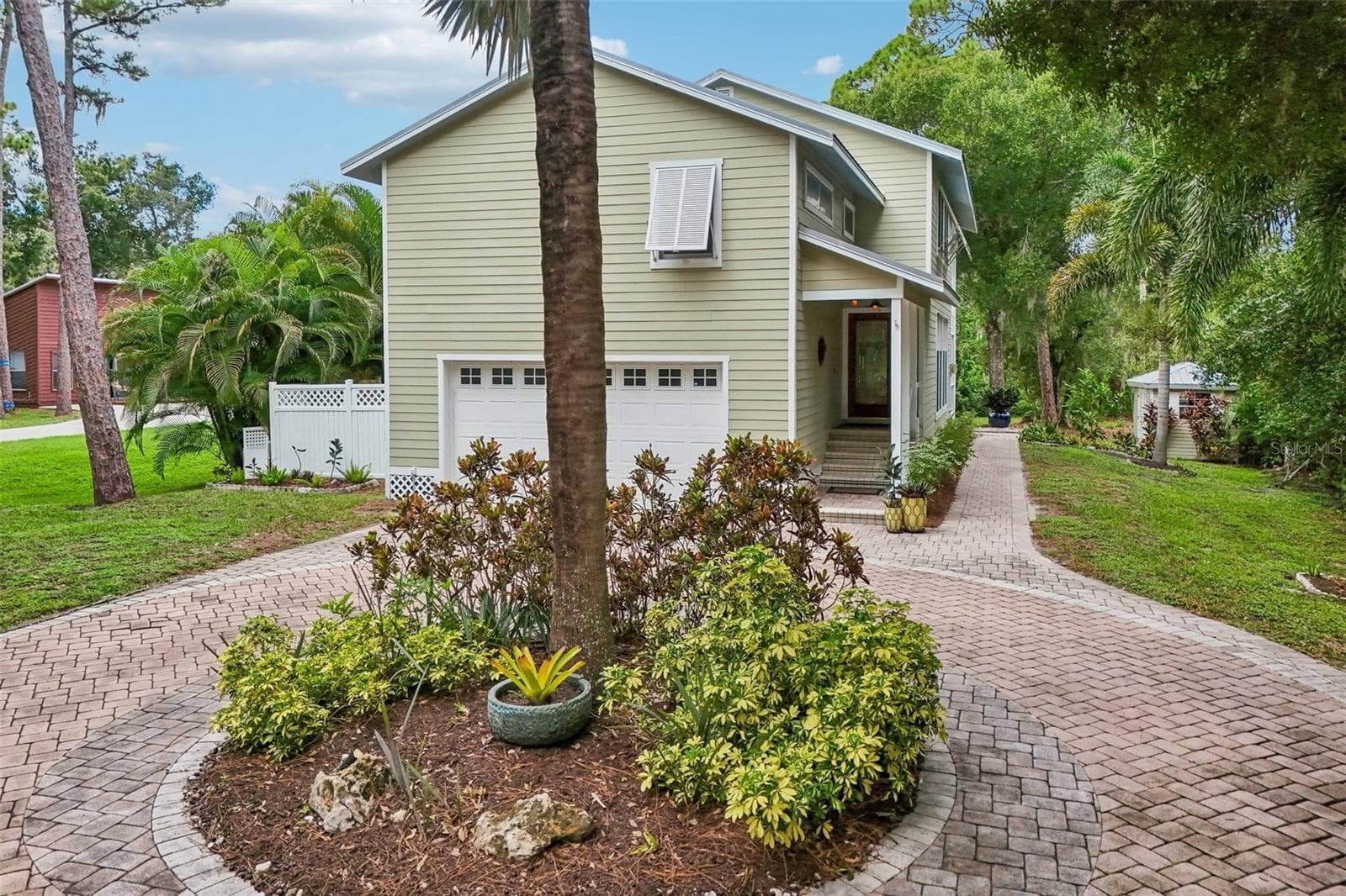 Single Family Residence at 817 OAK VISTA DR, SARASOTA, photo 36 of 39