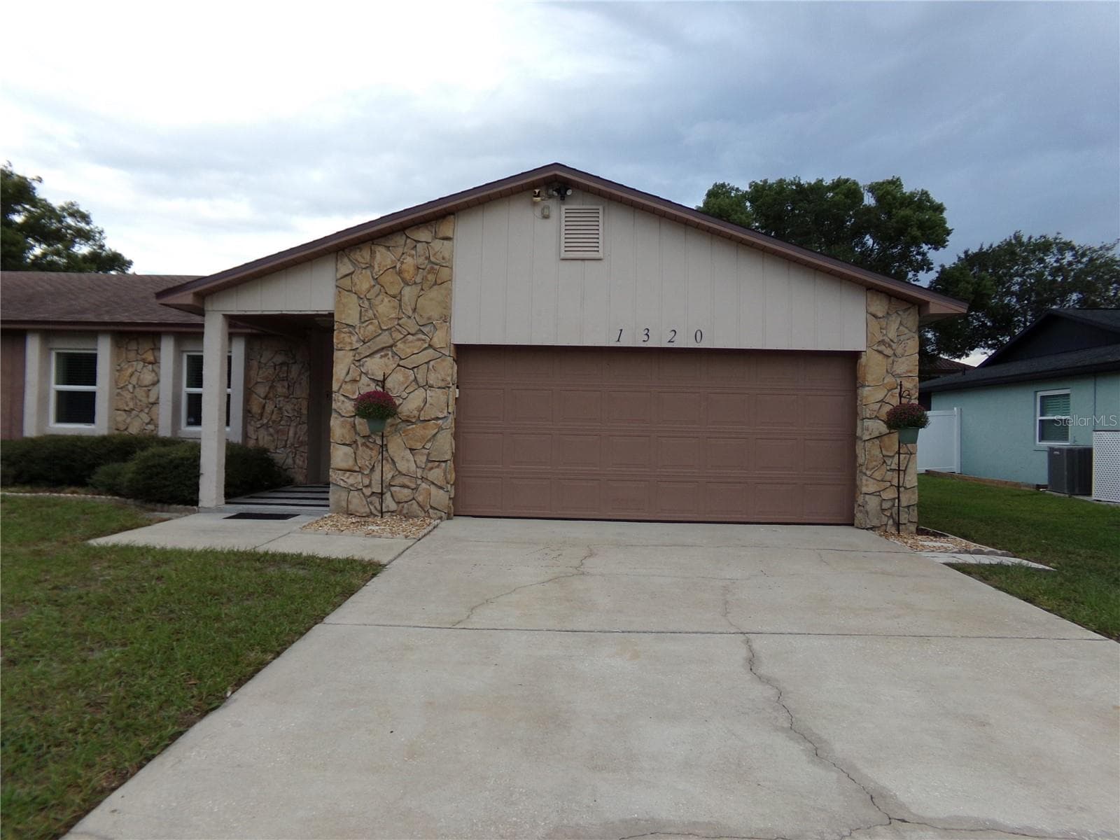 Single Family Residence at 1320 GLADIOLAS DR, WINTER PARK, photo 5 of 55