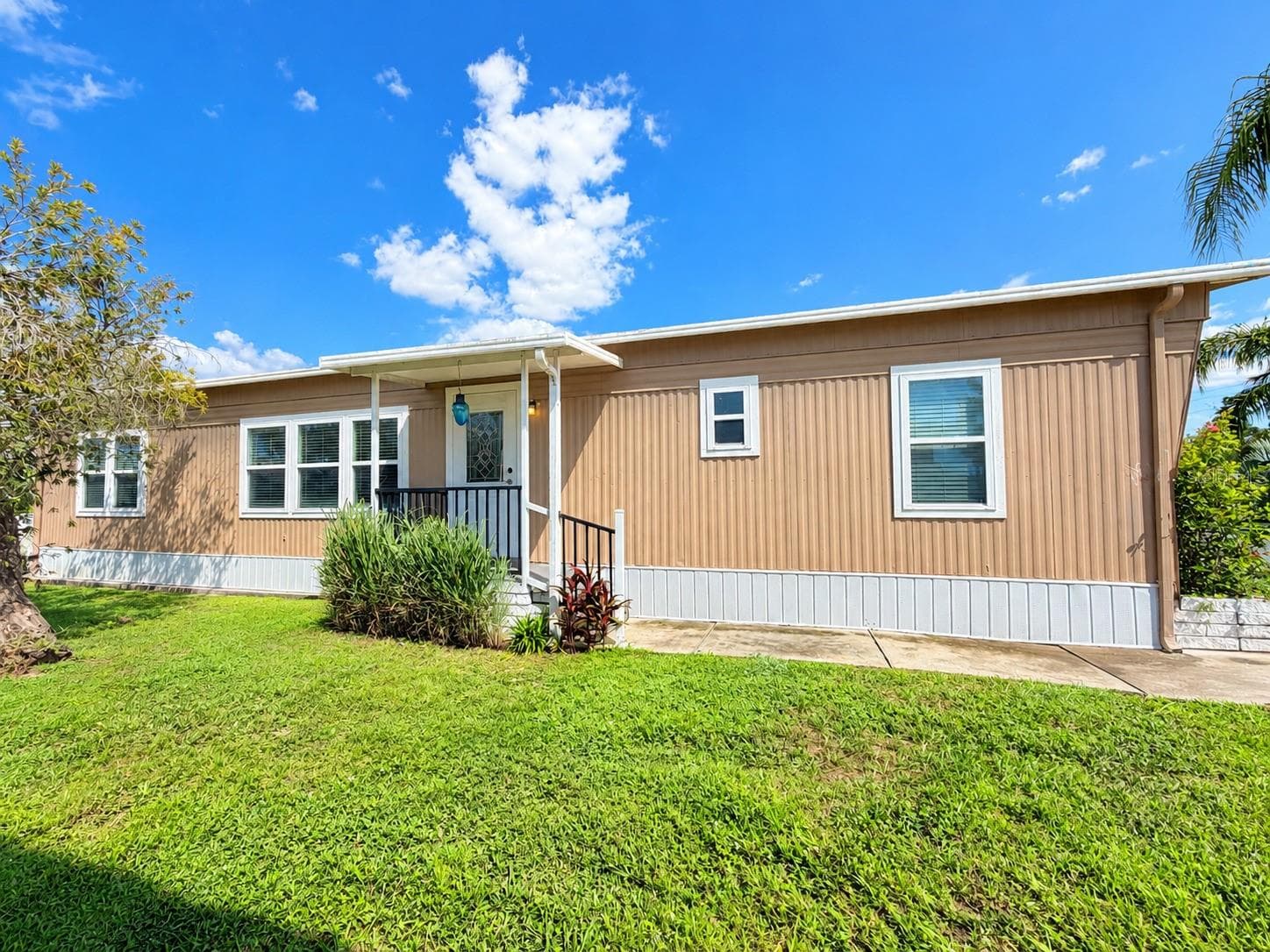 Mobile Home at 921 FAITH CIR E #35, BRADENTON, photo 22 of 25