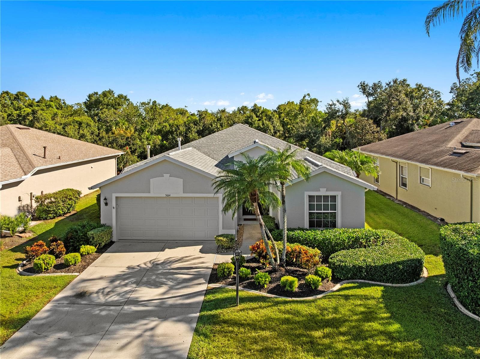 Single Family Residence at 5064 CREEKSIDE TRL, SARASOTA, photo 2 of 41