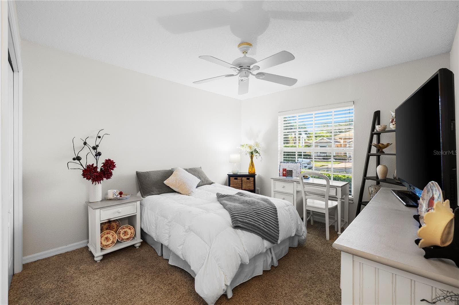 Single Family Residence at 5064 CREEKSIDE TRL, SARASOTA, photo 24 of 41