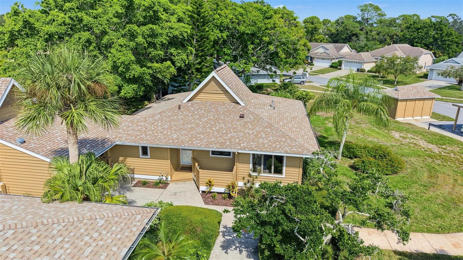Villa at 992 SPINNAKER CT, TARPON SPRINGS, photo 5 of 65