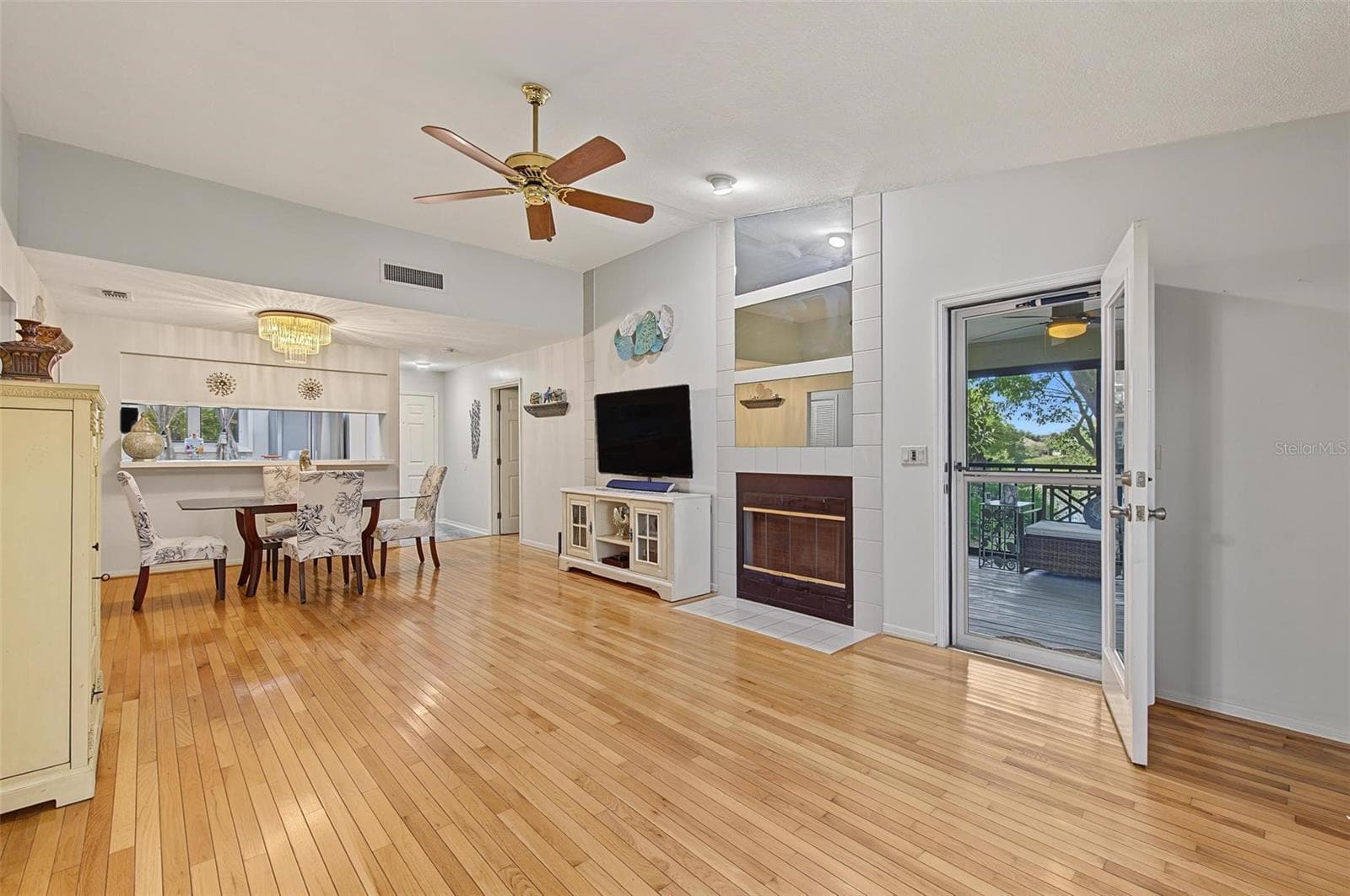 Villa at 992 SPINNAKER CT, TARPON SPRINGS, photo 15 of 65