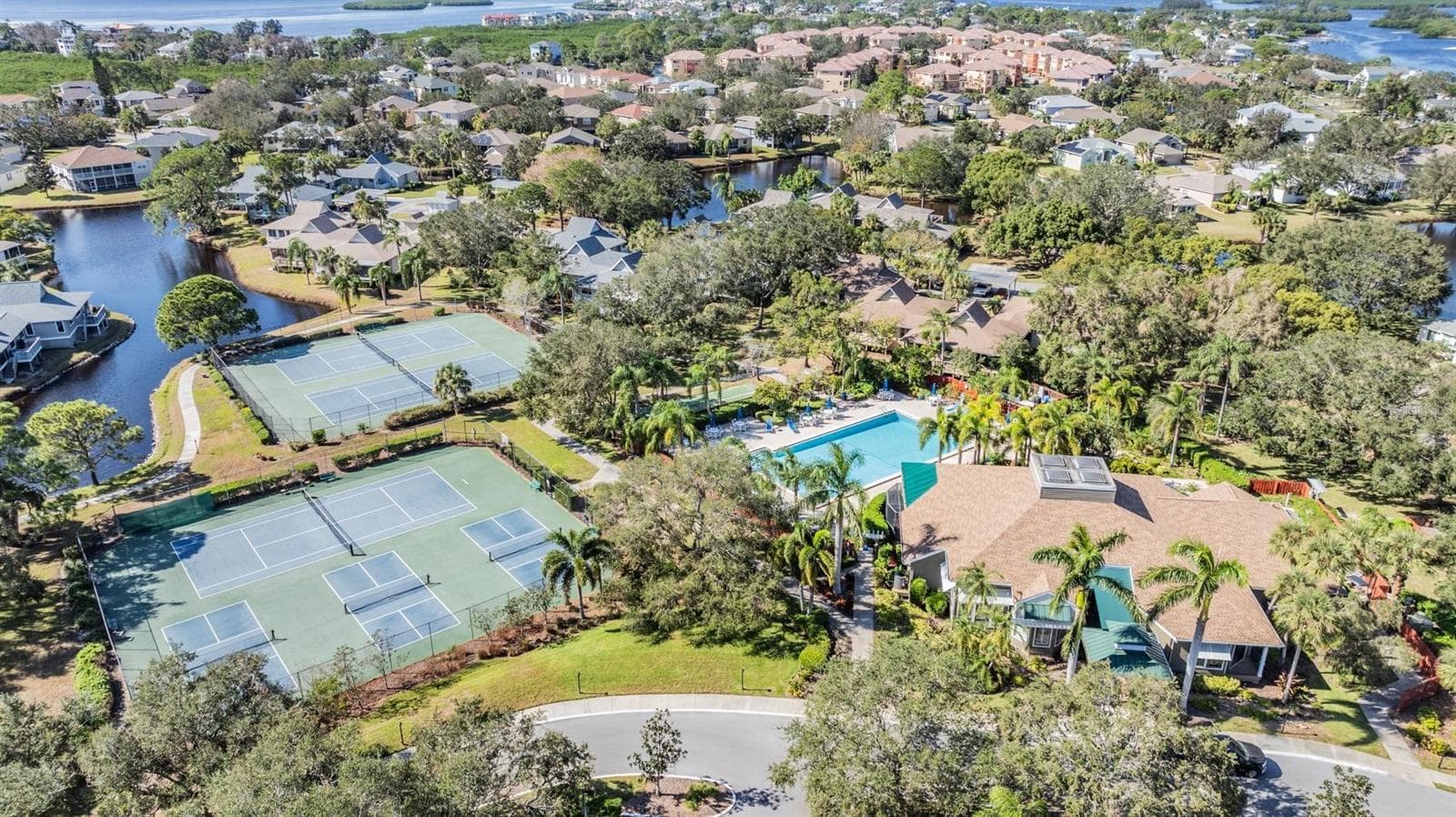 Villa at 992 SPINNAKER CT, TARPON SPRINGS, photo 53 of 65