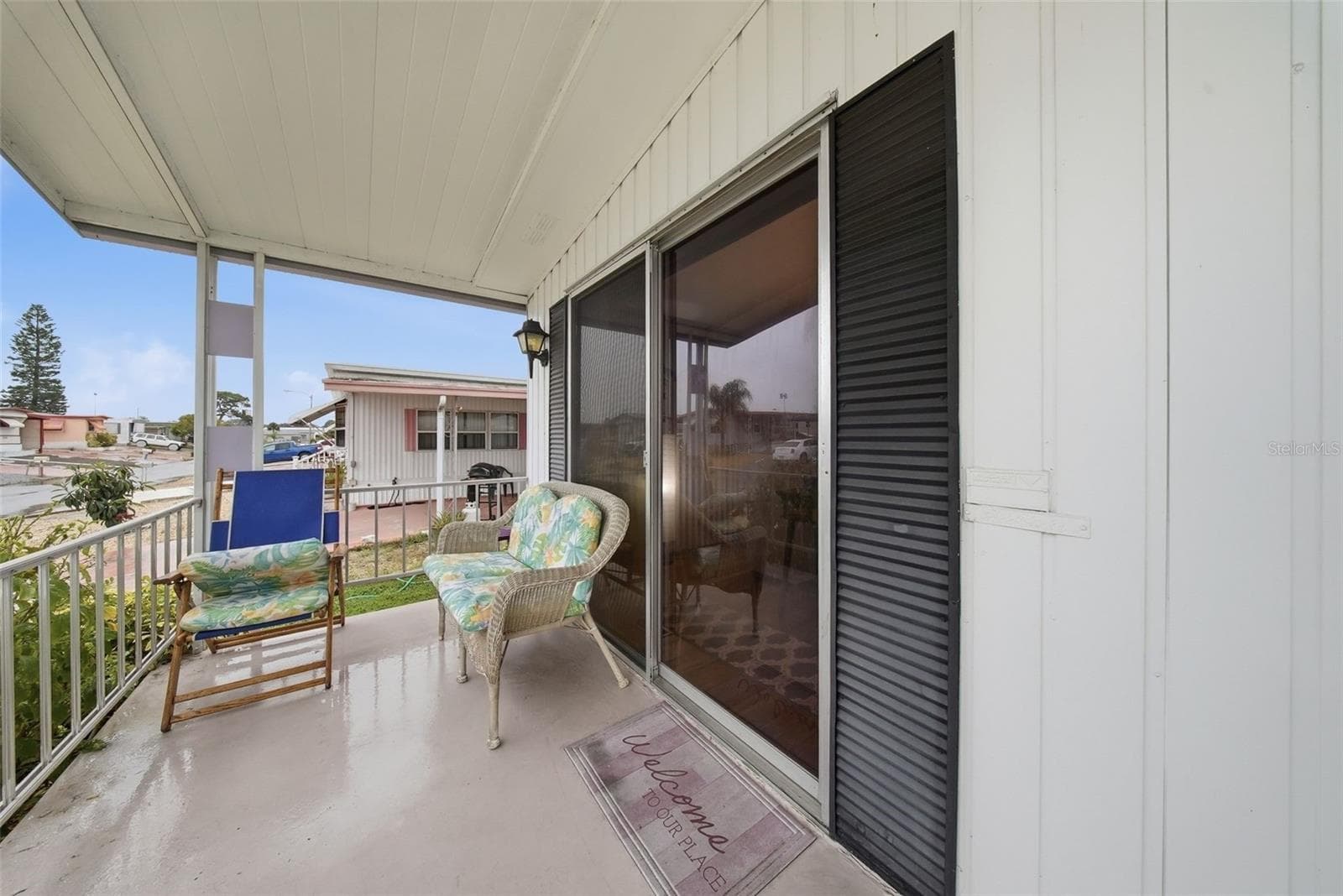 Mobile Home at 12117 CARTWRIGHT DR, HUDSON, photo 12 of 45